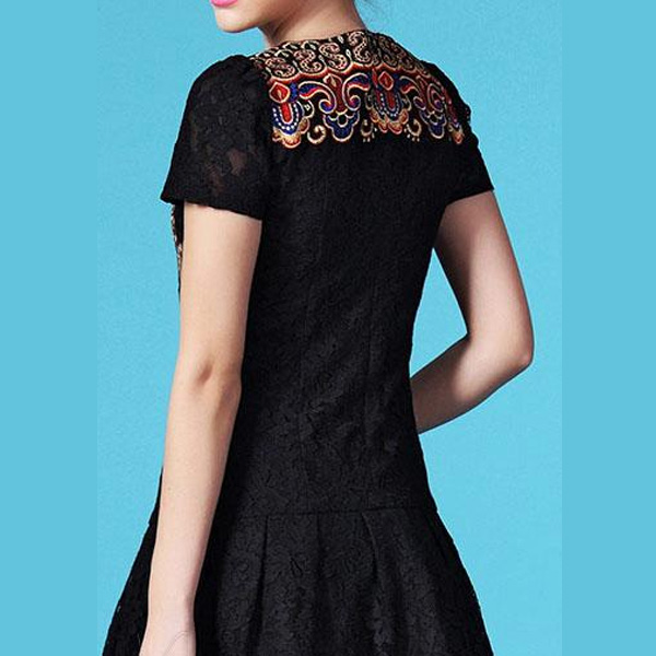 W14005连衣裙肩车花