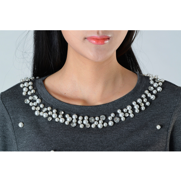 SY011针织长袖订珠上衣细节图 SY011针织长袖订珠上衣细节图