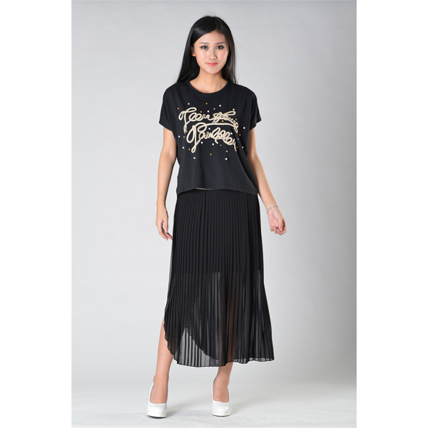 SY014针织车花订珠短袖可脱半裙正面效果 SY014针织车花订珠短袖可脱半裙正面效果