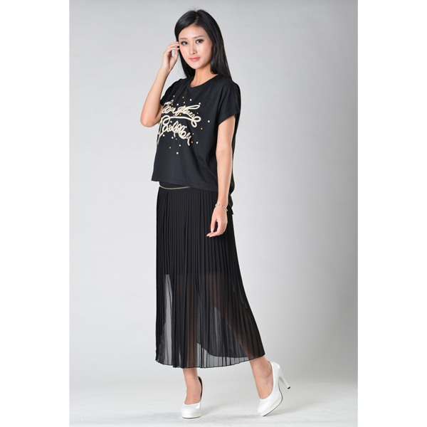 SY014针织车花订珠短袖可脱半裙侧面效果 SY014针织车花订珠短袖可脱半裙侧面效果