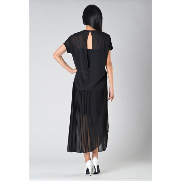 SY014针织车花订珠短袖可脱半裙背面效果 SY014针织车花订珠短袖可脱半裙背面效果