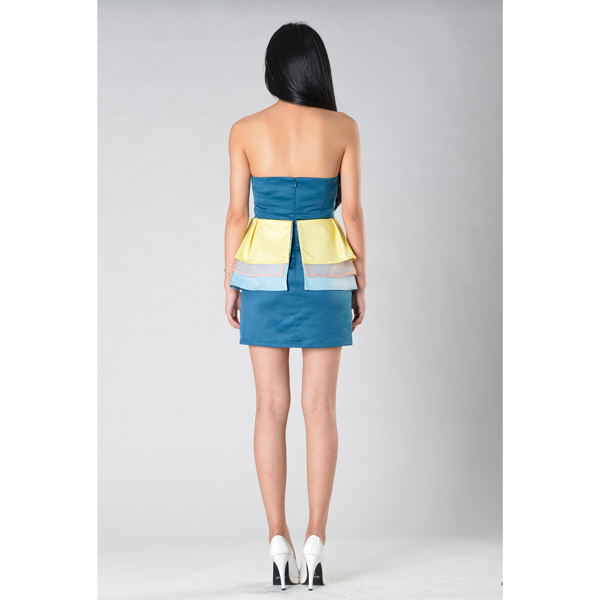 SY016四色露肩连衣裙背面效果 SY016四色露肩连衣裙背面效果